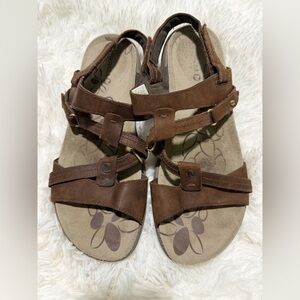 Merrell Brown Sandals